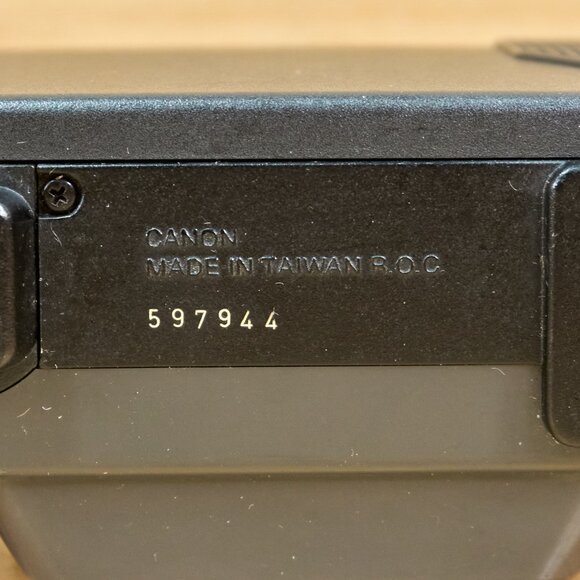 Canon Snappy 50 Film Point and Shoot Camera, Made in Taiwan - Picture 7 of 8